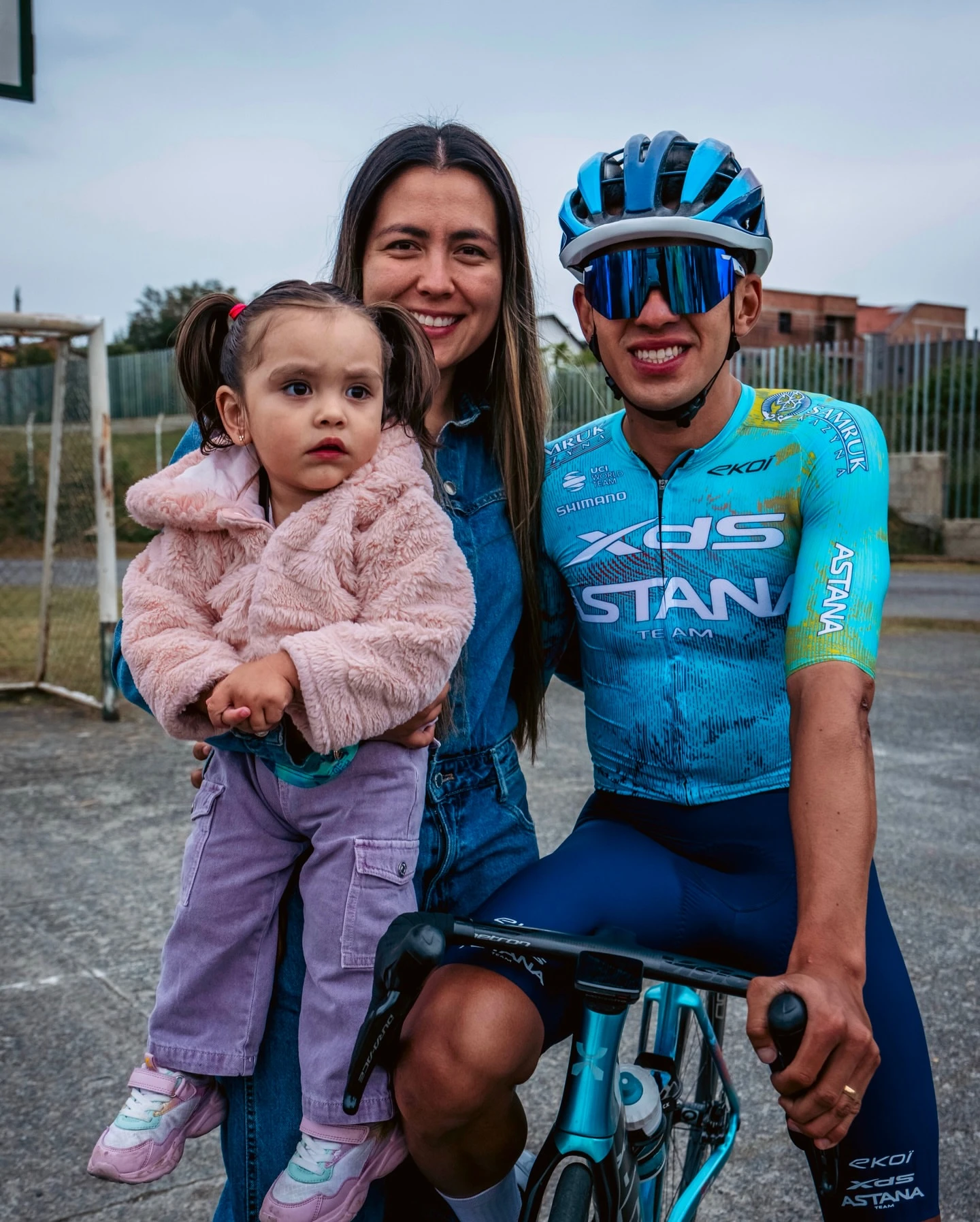 Harold Tejada junto a su esposa Catalina y su hija Antonella